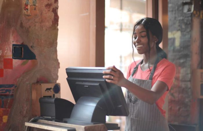 Internships vs. Part-Time Jobs: What High Schoolers Should Know